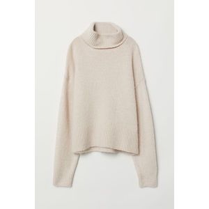 NWT H&M Knit Turtleneck Sweater